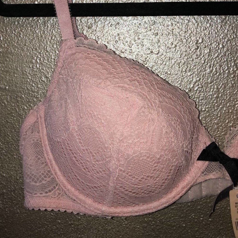 NWT Victoria's Secret Pink Lace 38c Bra